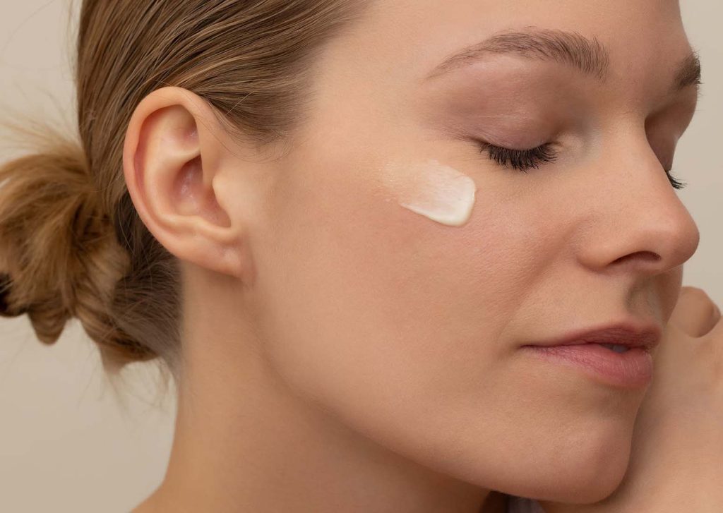 Prendre soin de sa peau : comment obtenir des résultats efficaces et durables ?