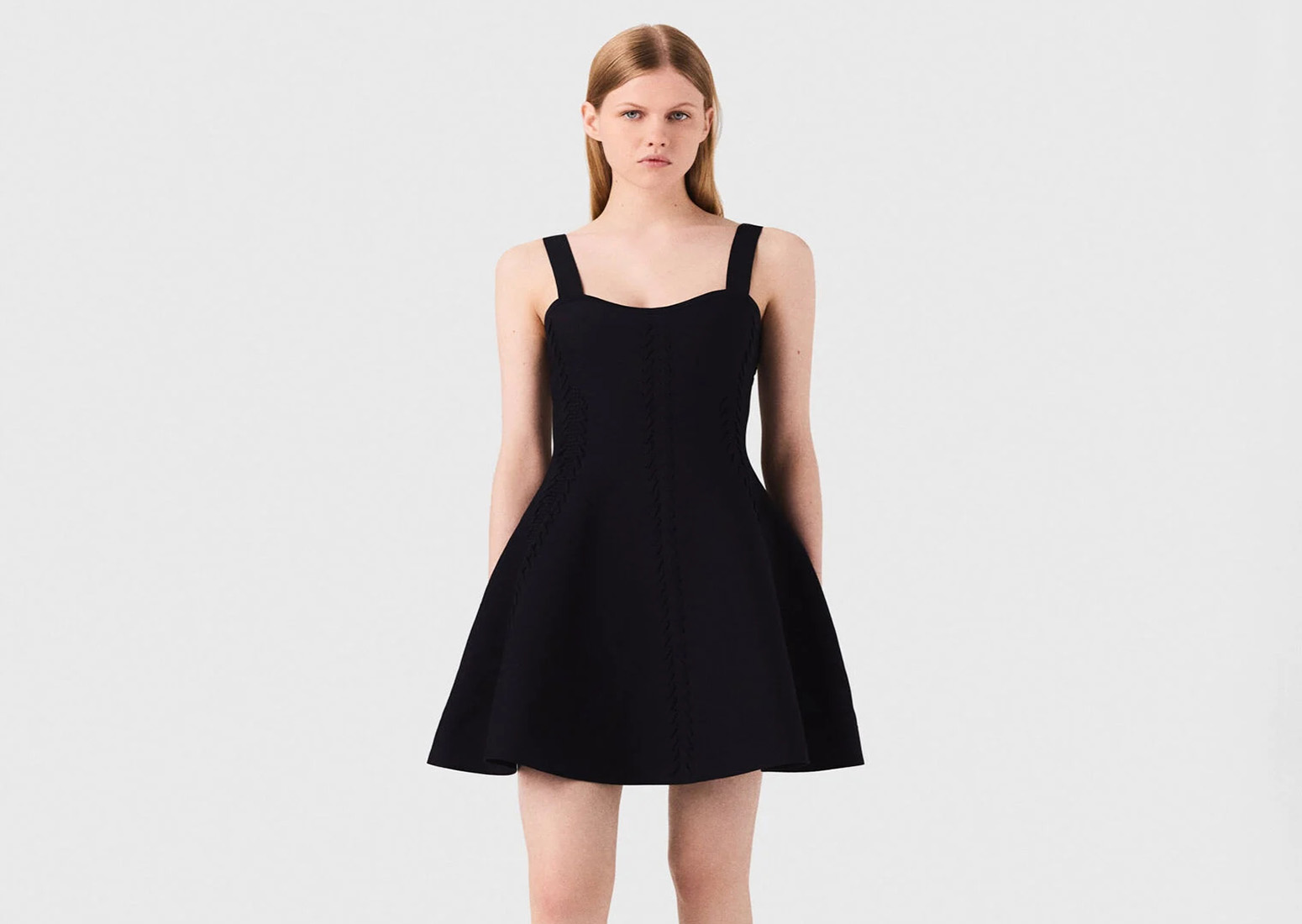 Quelle robe pour les femmes de petite taille ? Mon guide sincère et stylé